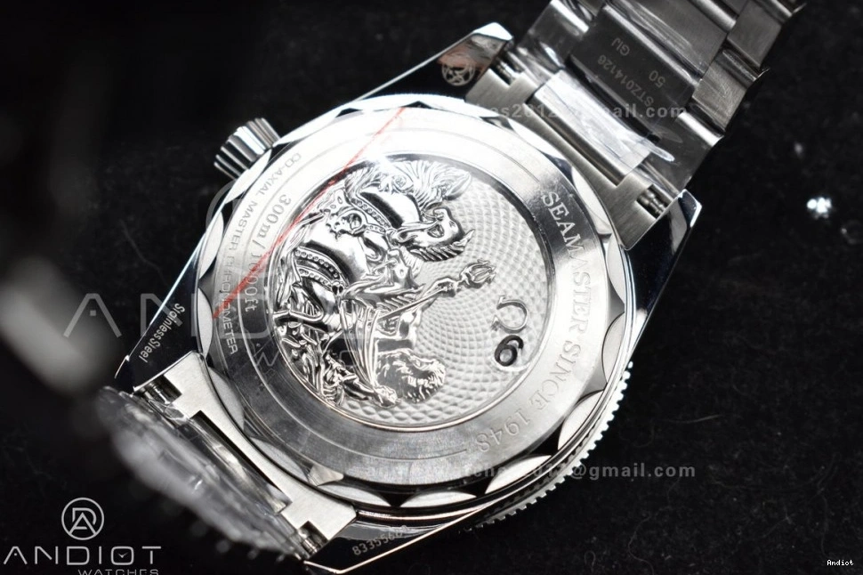 Best Super SS 1:1 300 Edition Heritage Black VSF Seamaster Clone A8912 on Bracelet Dial 0104